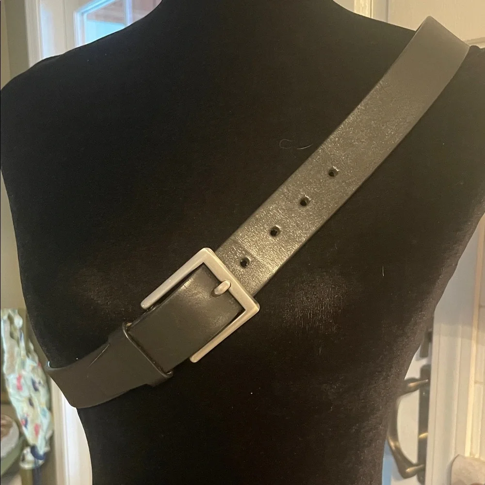 Banana Republic Leather Belt With Solid Brass Buckle